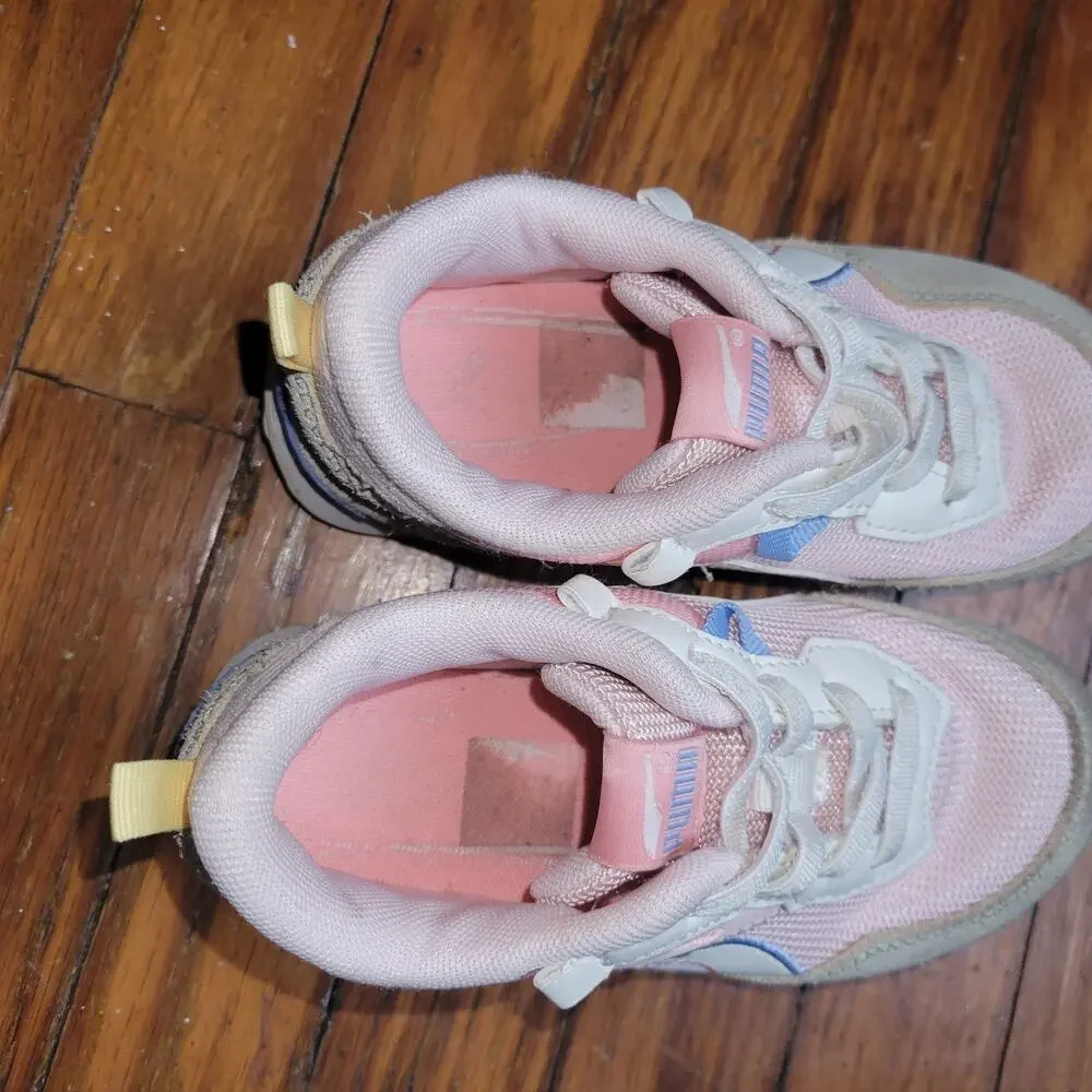 PUMA Rider Fv Sweater Wthr Lace Up  Youth Girls Beige, Pink Sneakers Casual Shoe